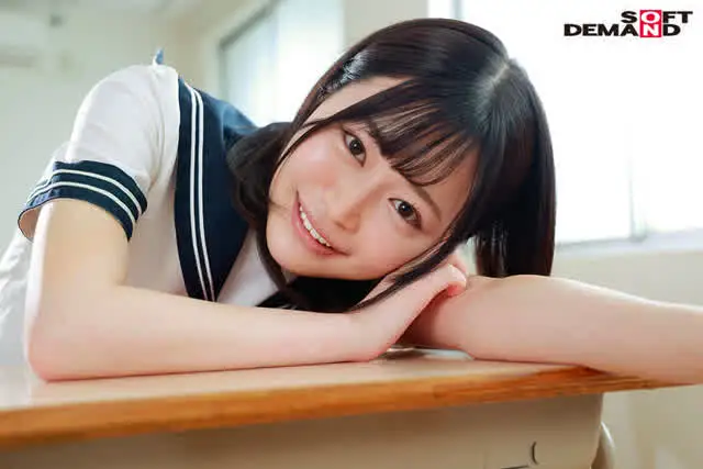 白くて柔らかい健康的な体… 弾ける笑顔のドスケベ美少女 響乃うたAV DEBUT