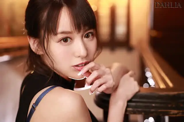 衝撃的なAVデビュー飾っ… 体液を交じり合わせ燃え上がる艶情セックス 入田真綾
