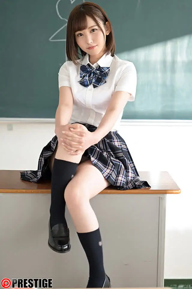 プレステージ専属女優『七… アオハル 制服美少女と完全主観で過ごす性春3SEX。 ＃08