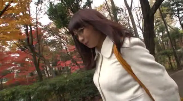 和服の似合う美しい淑女が… 牝犬悦楽 野外和服浣腸08 新尾きり子