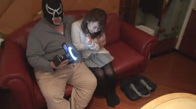 アングラネットで騒動とな… 投稿個人撮影 キモ男ヲタ復讐動画 アガツマルイ編 DVD版