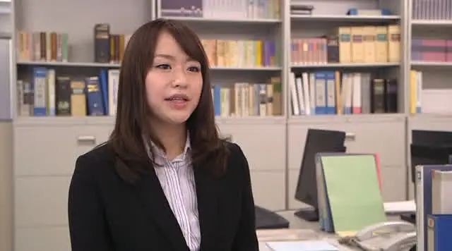 羞恥で指導を施す新しい教… 公開羞恥体罰