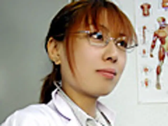いつも患者さんに笑顔を振… 女医さんはボクらの玩具