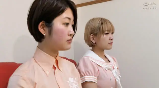 サービス業界で働く女性の… 催眠接客研修4～美人店員たちの開かれた脳髄～