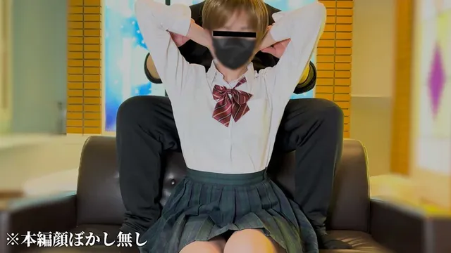 ショートカットがめちゃく… 貧乳おっぱいいじりと悶絶限界突破足裏くすぐり