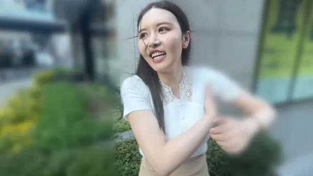 街行く女性に声をかけくす… 街角くすぐり07