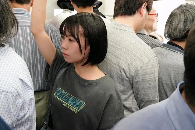 新兵器ファイバースコープ… 私服小柄ちっぱい美少女 雨宮あや花