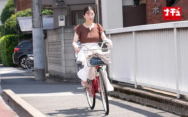 街で見つけたのは推定Gカ… 奥突きバウンドピストンでイキ壊れた女5 剛毛妻