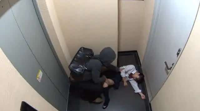 帰宅途中、男に連れ去られ… 犯され壊されたちっぱい娘 強姦 ゆかり 18歳