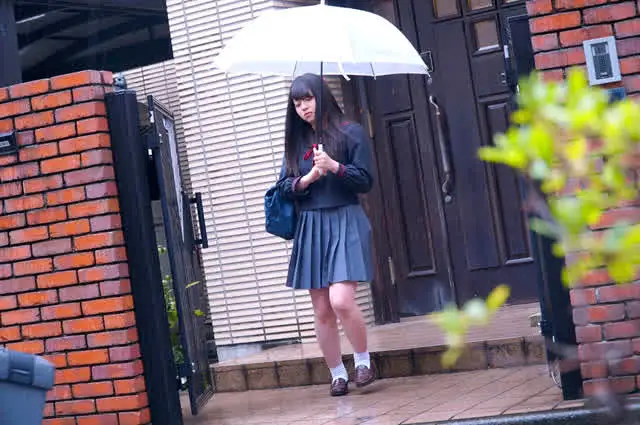 街で見かけたスタイル抜群… 美人4姉妹の自宅に侵入家族全員ナマ中出しレイプ！2