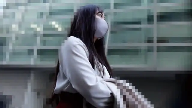 日中と夜間で温度差が出始… 痴漢電車＃010 清楚なお姉さんが巨乳を揉まれ悶絶絶頂…