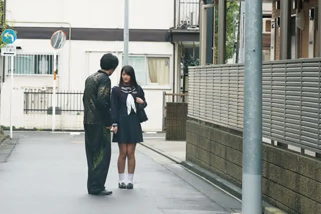 道端で声を掛けられた純粋… 監禁牢獄 美脚美少女の絶望記録