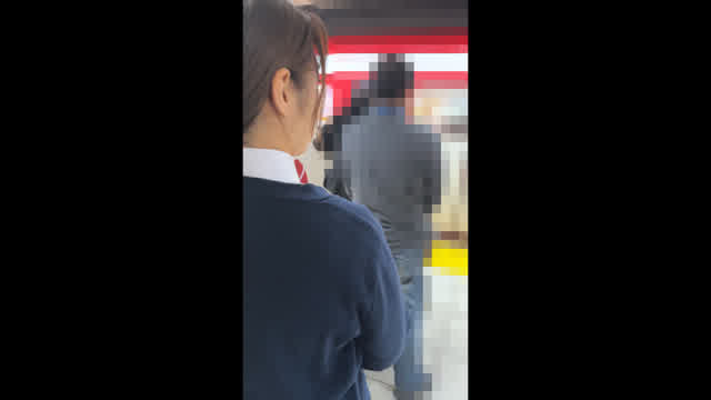 この場にいたら正常な人で… 窃触記録映像95