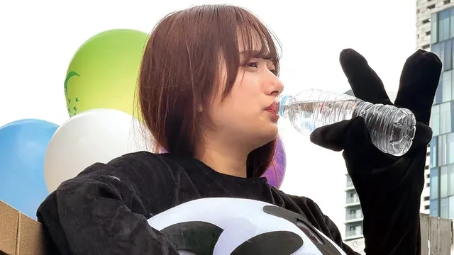 遊園地でいつもみんなを盛… 着ぐるみの中の人 遊園地のキャストさん4名