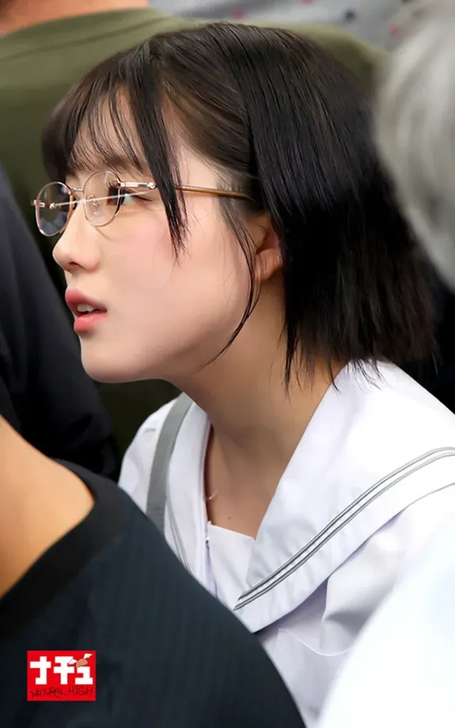 満員電車で出会ったのはB… 対面羞恥でベロキス発情娘8 BL好き巨乳J○
