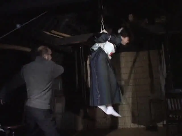 和服の似合う淫靡な人妻た… 和服人妻調教 志摩紫光四時間