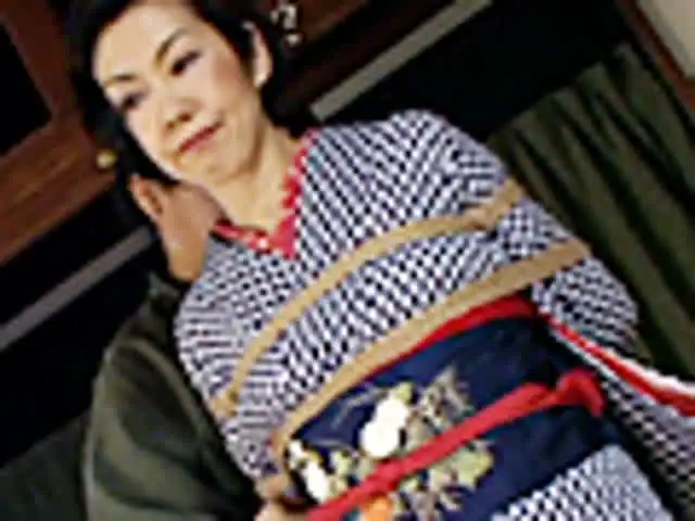 白く美しい千鶴子の肉体は… 四十路緊縛愛奴 十一 保坂千鶴子