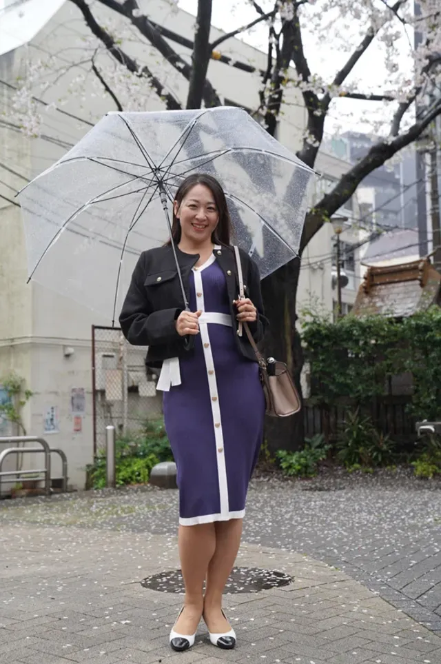 旦那も子もいる佐久間楓は… 全開鼻フック 佐久間楓